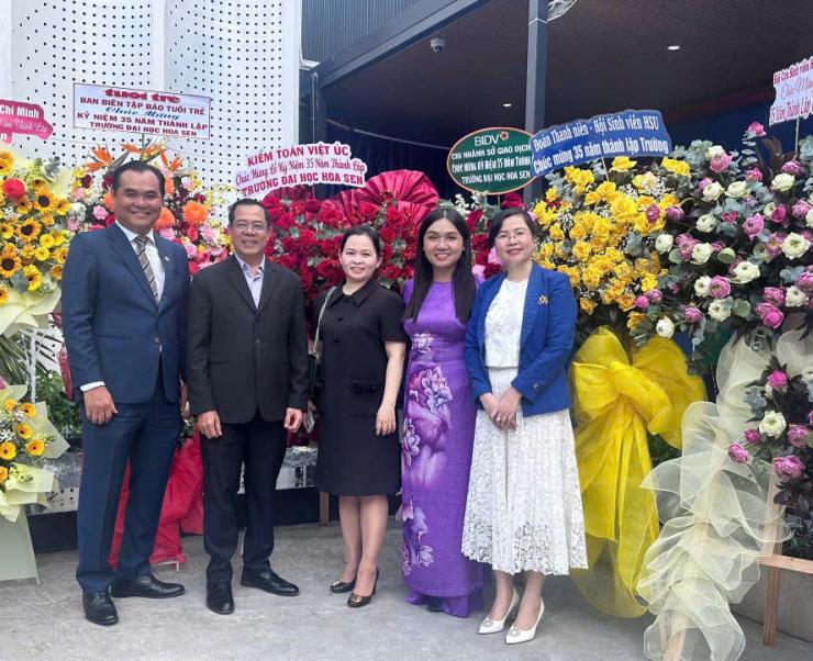 KIỂM TOÁN VIỆT ÚC GRATULUJE UNIWERSYTETOWI HOA SEN Z OKAZJI 35-LECIA – WSPÓLNA DROGA PARTNERSTWA I ROZWOJU