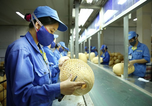 Giảm mức thu 30 khoản phí, lệ phí nhằm hỗ trợ, tháo gỡ khó khăn cho đối tượng chịu ảnh hưởng bởi dịch Covid-19